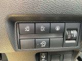 乗り降り楽々♪ハンズフリー機能付き両側オートスライドドア♪お買い物などで両手が塞がっていても足を抜き差し簡単オープン♪