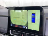 【フロントカメラ】運転席に座った状態で死角になりやすいクルマの前の様子まで確認でき安全ですね♪