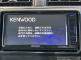 洗練されたデザインのナビ・オーディオが、ドライブをより快適に。直感的な操作性で、初めての方でもすぐに使いこなせますよ。