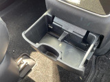 【ドリンクホルダー】『ドリンクホルダー周辺』の画像になります。写真の内容に関してご不明点、ご質問等がございましたらお気軽にガリバー店舗までお問い合わせください。