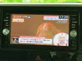 停車中にテレビや動画を楽しめるので、休憩時間などに便利です。長距離移動の際のドライバーの気分転換にも役立ちます。