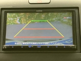 停車中にはTVの視聴が可能です。移動時間も退屈せず、ニュースや番組を楽しめます。ドライブ前の時間つぶしにもおすすめです。