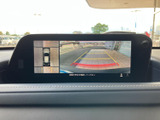 駐車時の安全性を高めます。後方の状況を画面で確認し、狭い場所でも安心。運転に自信がない方にもおすすめです。