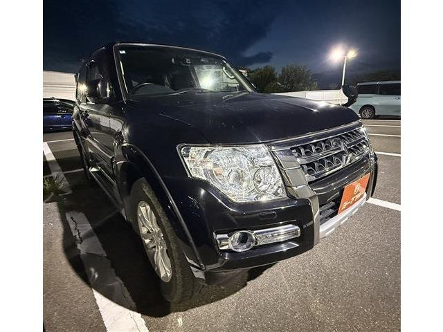 パジェロ 3.2 ショート VR-II ディーゼル 4WD 禁煙車 純正ナビ フルセグTV