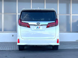 安心の最長10年・走行無制限保証(有償)をご用意。保証内容も充実はもちろん、無料点検&オイル交換や、年中無休の全国・24時間ロードサービスも付帯されておりますのでご安心下さい。