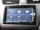 ナビゲーションは純正メモリーナビ(VXM-165VFi)を装着しております。AM、FM、CD、DVD再生、Bluetooth、音楽録音再生、フルセグTVがご使用いただけます。