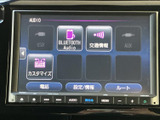 お好みの音楽を快適に楽しめます。多様な入力に対応し、様々な音源を再生可能です。