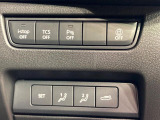 【パワーバックドア】スマートキーや運転席のボタンを押すだけでリアゲートが自動で開閉します!荷物を持っている時や、高い位置にあるバックドアを閉める際に便利な機能です♪