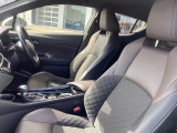 トヨタ C-HR G-T 4WD/ワンオーナー車/寒冷地仕様/純正キー一体型エンジンスターター/フルエアロ/純正ナビゲーション/バックモニター/クルーズコントロール/トヨタセーフティーセンス/