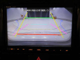 バックガイドモニターで、後方を確認しながら安心して駐車することができます。運転初心者も熟練者も必須の機能ですよ!