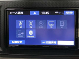 ラジオ、フルセグテレビ、CD再生、DVD再生、SD再生(音楽/動画)、SD録音(別途SDカードが必要です)、Bluetoothオーディオが使用可能です。詳しい仕様については展示店舗までお尋ねください。