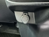 シガーソケット用の充電器が使用可能です!