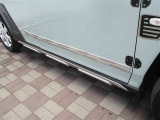お車のご納車は待ち遠しいもの。1日でも早くご納車が出来るよう、整備拠点と販売店を結ぶ輸送ラインを確立しております。