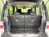 普段のお買い物や通勤、送迎等に十分な荷室スペースを確保しております。セカンドシートを倒すと、大きな荷物の積載も可能です♪