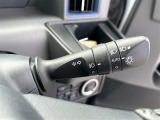 【オートライト(AUTO)】外の明るさをシステムが感知して、自動でヘッドライトが点灯します!ヘッドライトをつけ忘れを防ぐ便利機能です。