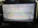 バックガイドモニターで、後方を確認しながら安心して駐車することができます。運転初心者も熟練者も必須の機能ですよ!