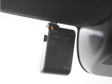 ◆ドライブレコーダー◆映像・音声などを記録する自動車用の装置です。 もしもの事故の際の記録はもちろん、旅行の際の思い出としてドライブの映像を楽しむことができます。