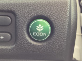【eコンスイッチ】低燃費運転をサポートするECONモード。スイッチをONすると、エンジンやトランスミッション、A/Cなどを協調制御し、燃費の向上に貢献。エコドライブの効果を高めます。