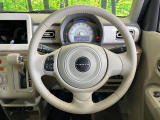 【純正革巻きステアリング】上質な革を使用することで、手にしっかり馴染みとても運転しやすいハンドルです♪