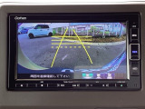 バックモニター付きで、車庫入れやバック時の後方確認をしっかりサポート。モニターに映し出される映像で死角も確認しやすく、狭い場所での駐車や後退時の操作をより安心して行えます。