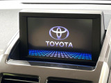 【メーカー純正ナビ】インテリアに溶け込むスタイリッシュな「専用設計」メーカーナビを装備♪視認性や操作性など基本性能にも優れ、より上質なカーライフをお楽しみいただけます。