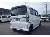 お買い上げ頂きましたお車は、ご納車前に定期点検を実施致します。さまざまな基準で、お車本体や設備などHONDAディーラー専門スタッフが点検、整備まで行うのでご安心下さい。