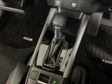 オートマチックシフトレバーは、手になじみ操作しやすい形状で安全運転にもつながります♪