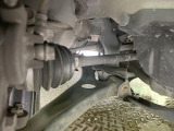 お車を安心してお乗りいただく為には、足回りの定期点検が欠かせません。サービスサポート(有償保証)では無料点検もご提供しており、安心のカーライフをお過ごしいただけるサポート体制が整っています。