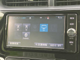 ラジオやCDはもちろん、Bluetooth接続でスマートフォン内の音楽も楽しめます。操作も簡単で、快適なドライブをサポートします。