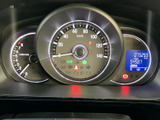 視認性の高いメーター類で、運転に必要な情報を的確に把握できます。運転に集中できる環境です。