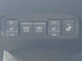 ★シートヒーター★運転席・助手席に装備!座面と背もたれを素早く温めます!