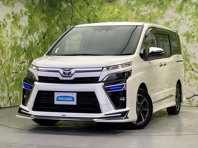 ヴォクシー 2.0 ZS 煌III