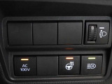 非常時やキャンプなどに役立つAC100Vコンセント付きです。