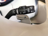 【パドルシフト】運転席から任意で、変速を自由自在に操ることができます。
