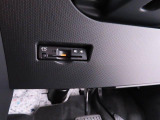 お車の点検・車検の案内やその後の調子伺いなど、担当スタッフがフォローさせて頂きます。