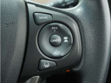 ◆アダプティブクルーズコントロール◆予め設定した車速内でクルマが自動的に加減速。前走車との適切な車間距離を維持しながら追従走行します。【LKAS】車線維持支援システムでステアリング操作を支援。