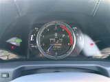 【スピードメーター】メーターがシンプルで見やすく運転しやすいですね。