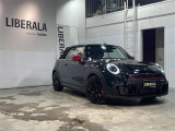 ◆LIBERALAは、輸入車選びの新たなスタイルを提案するインポート・セレクト・ブランドです。オーナー様となる方がクルマから直接感じる感性を第一にした、最良の一台との出会いをコーディネートいたします。