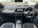 GLAクラス GLA200d 4マチック AMGライン 4WD 4WD サンルーフ