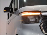 ライト一体型シーケンシャルウインカー