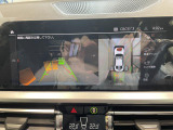 トップビューカメラ前後クリアランスソナー付なので、駐車が苦手な方でも安心です。ガイドの表示・非表示も切り替え可能です