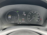 【スピードメーター】メーターがシンプルで見やすく運転しやすいですね。