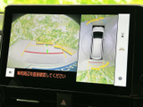 狭い場所でも安全に駐車できます。後方の状況を画面で確認できるので、運転に自信がない方でも安心です。