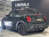 ◆LIBERALAは、輸入車選びの新たなスタイルを提案するインポート・セレクト・ブランドです。オーナー様となる方がクルマから直接感じる感性を第一にした、最良の一台との出会いをコーディネートいたします。