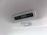後席エアコン付きなので前後でそれぞれ温度調節ができて快適ですよ!広い車内も快適に♪後部座席のお子様達も☆さあドライブへ行きましょう^^
