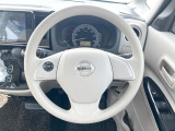【ステアリングスイッチ】運転中、前方から目線をそらすことなく、オーディオ等の操作が可能な便利機能!安心&快適なドライブを演出してくれます♪