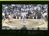 停車中に楽しめるTV機能。ニュースや番組をチェックして、待ち時間を有効活用できます。車内での休憩時間を充実させましょう。