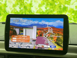 停車中にテレビや動画を楽しめるので、休憩時間を有効活用できます。長距離移動も、エンターテイメント機能で快適に過ごせます。