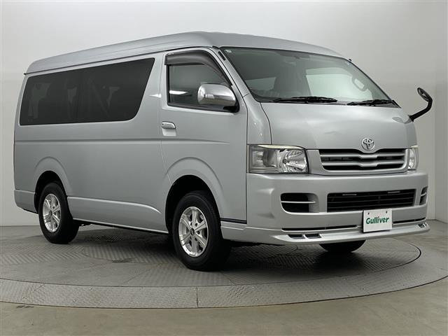ハイエース  エアロツアラー 4WD 本革シート