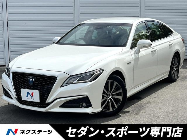 クラウン ハイブリッド 2.5 S Cパッケージ